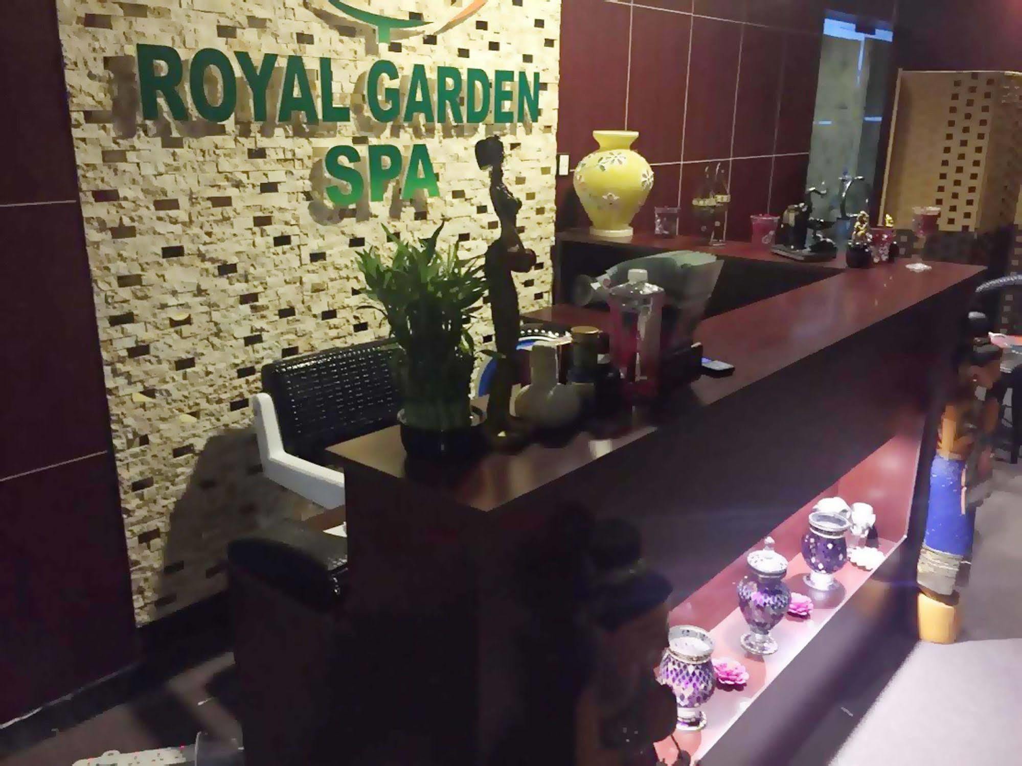 Royal Garden Hotel Dubai Eksteriør billede