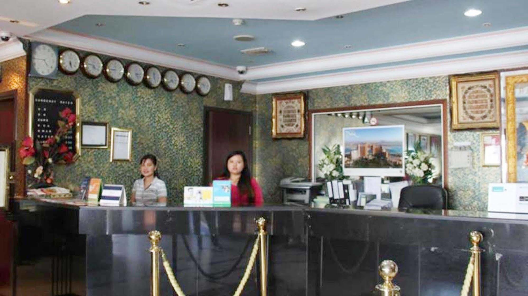 Royal Garden Hotel Dubai Eksteriør billede